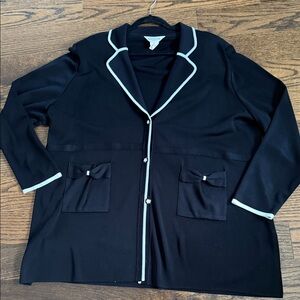 Exclusively Misook woman’s Black Jacket too with White Trim Sz 3X beautiful
